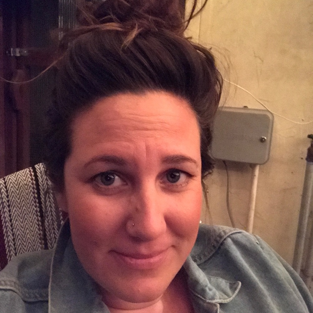 Meet your Posher, Talia